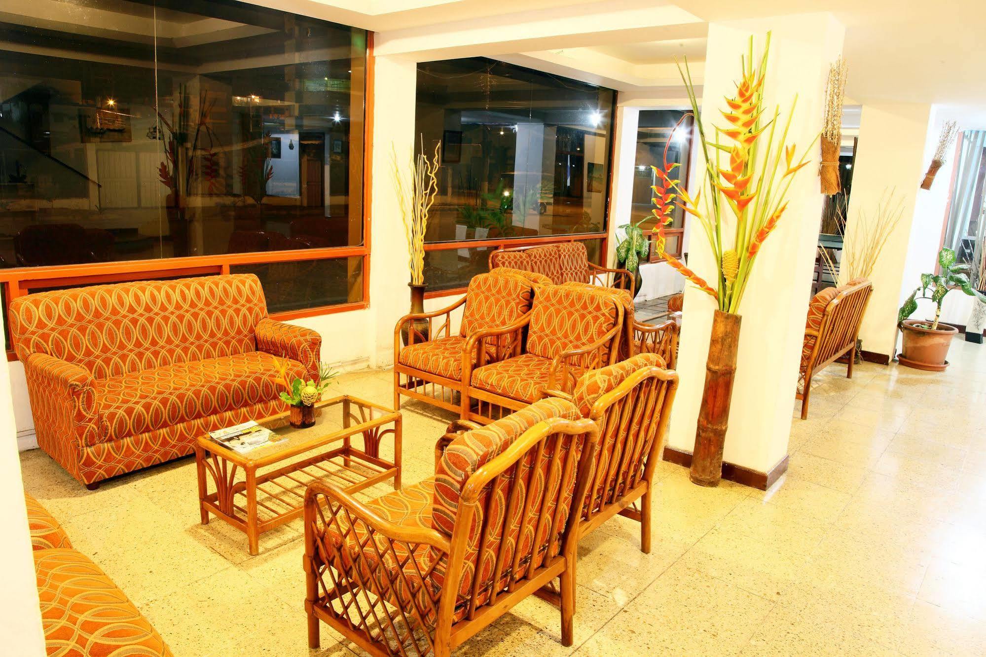 Hotel Puerto Ballesta Tonsupa Εξωτερικό φωτογραφία
